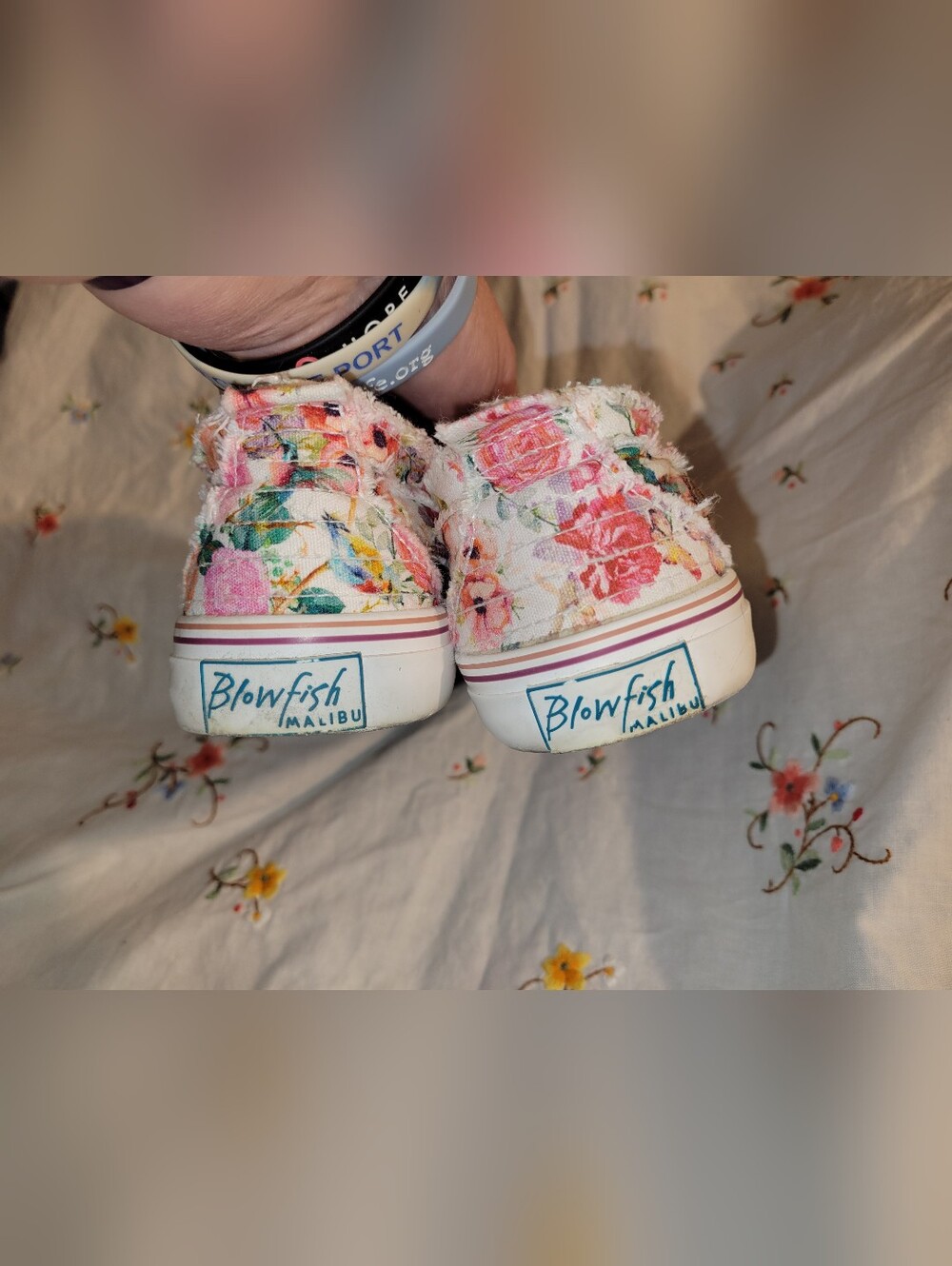 Custom Rhinestone Embellished Floral Blowfish Floral Print Sneakers Size 7.5 - Picture 7 of 12